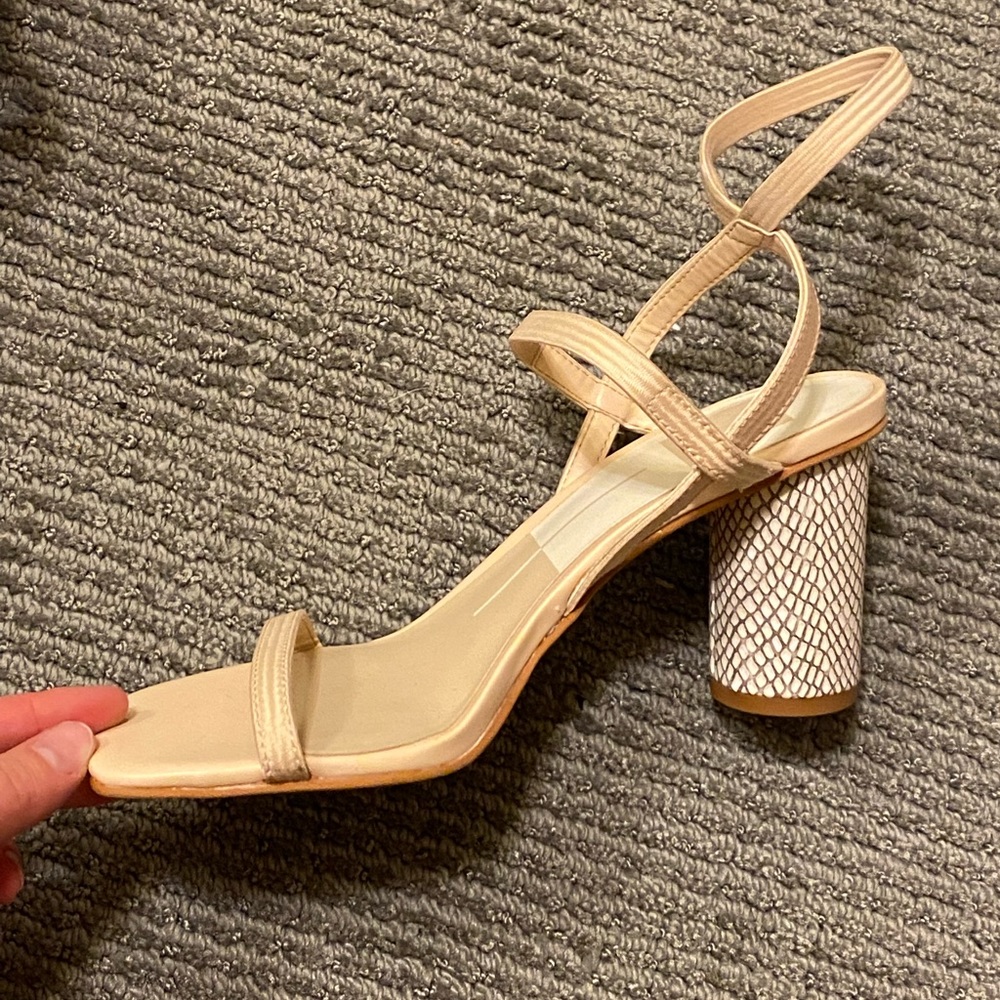 Moving - Picture 2 of 3